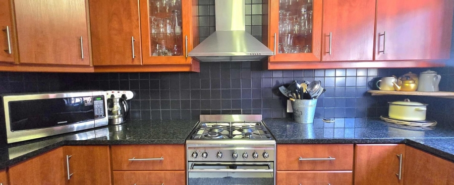 6 Bedroom Property for Sale in Franskraal Western Cape